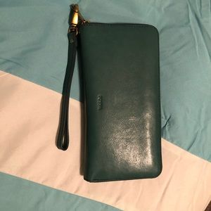 Fossil wallet